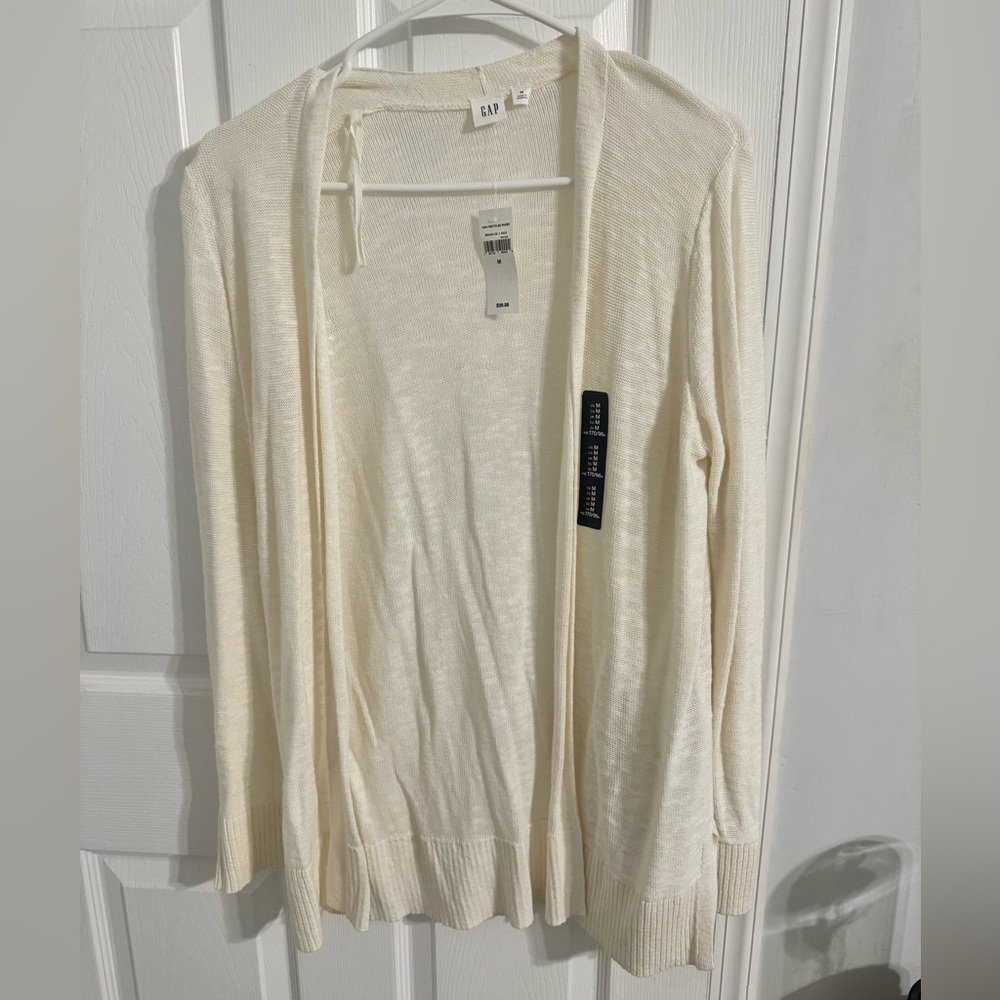 Women’s Gap cardigan